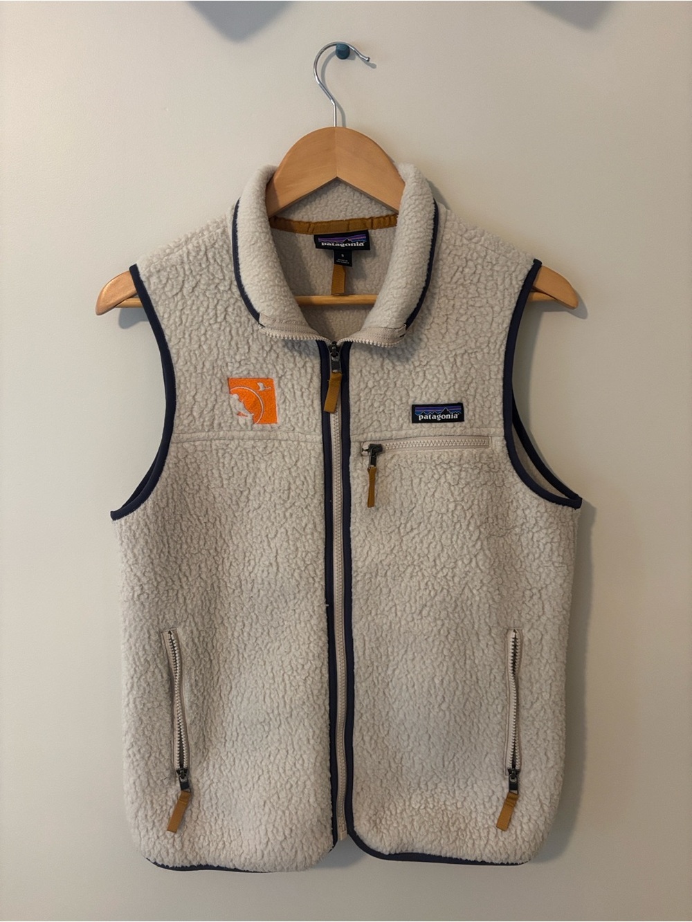 Patagonia Cream Sherpa Fleece Vest with Navy Trim